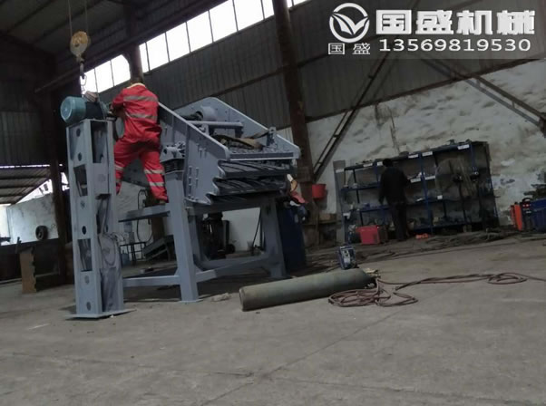 YA型圓振動篩技術 YA型圓振動篩技術